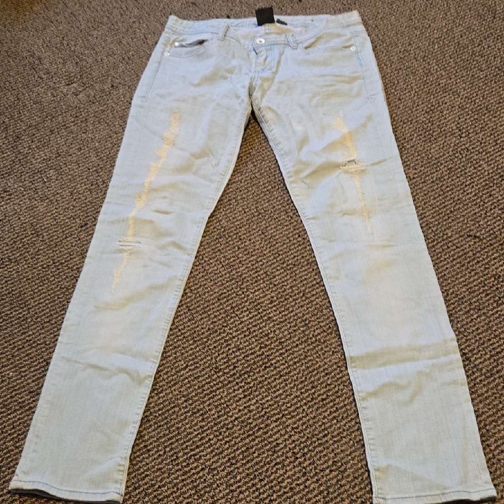 Armani Exchange Light Blue Distressed Skinny Denim Jeans💫